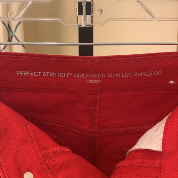 Like New Chico’s OTR Girlfriend Ankle Jeans 00 - Picture 3 of 6